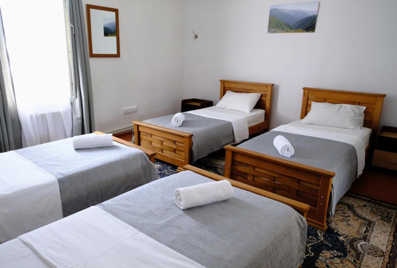 Nazy'S Guest House Joqolo Esterno foto