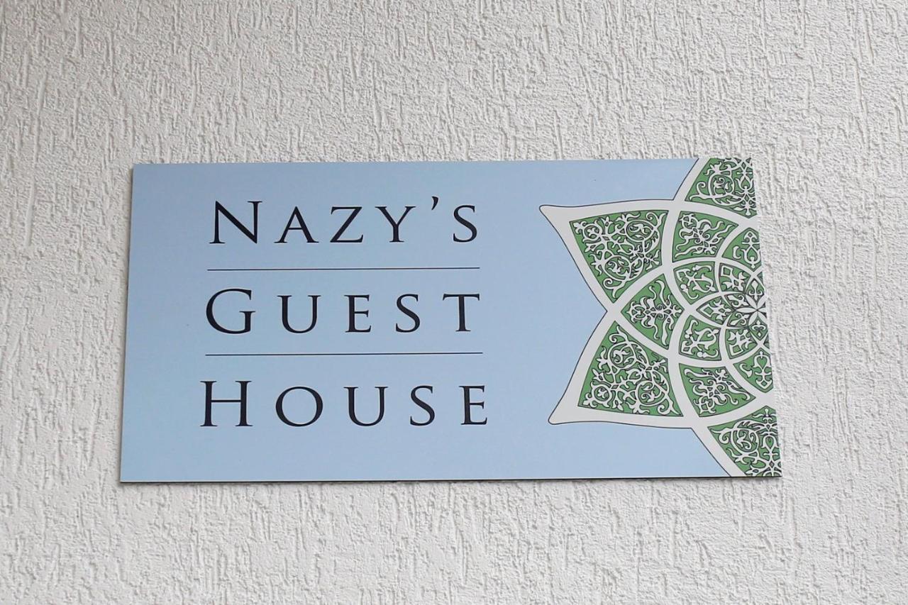 Nazy'S Guest House Joqolo Esterno foto